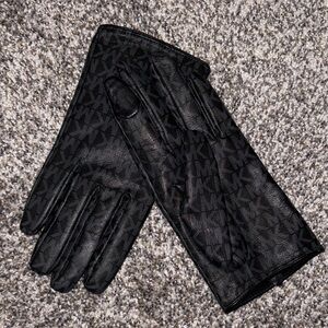 MICHAEL Michael Kors Black Monogram Gloves